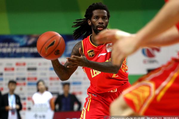 希勒：詹姆斯是藍軍追平的關鍵先生，他進球后局勢瞬間逆轉