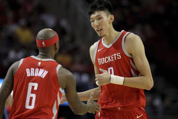 期待一手！20號秀亞庫喬尼斯末節(jié)最后54秒登場 迎熱火生涯首秀！