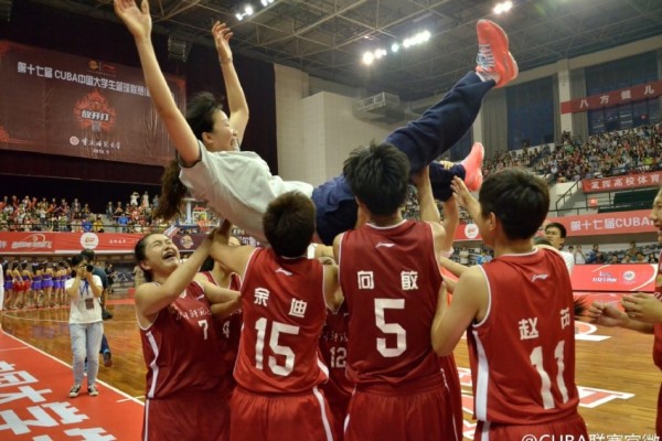 孔蒂：小麥和霍伊倫在曼聯(lián)沒球踢現(xiàn)在人人討論，這里面總是有原因