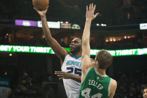 滿面春風(fēng)！奧爾莫外出就餐被采訪：一切都好，一切都很好??