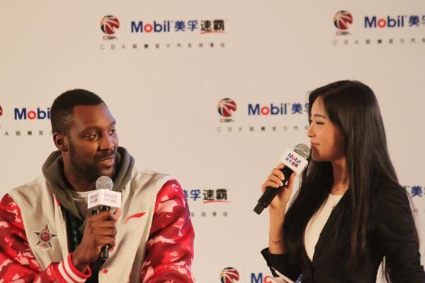 [流言板]全隊20次失誤！克萊：我的錯，下一場打騎士，我要觸底反彈