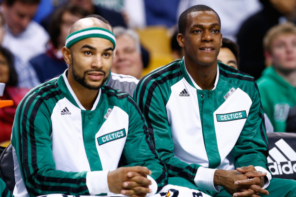 秀一個！麥戈文斯搶斷反擊一條龍折疊暴扣