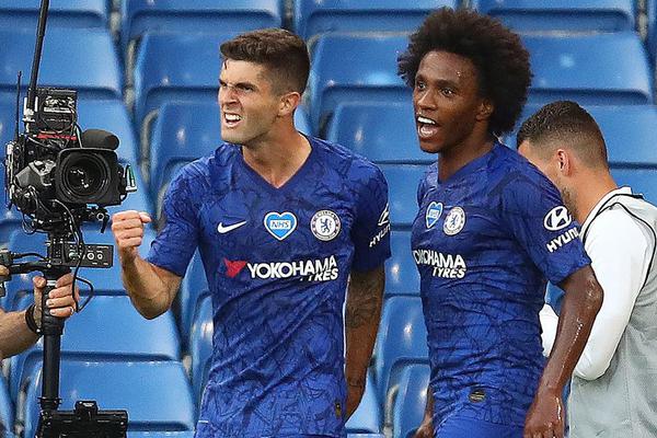 曼聯(lián)女足官宣新援時不慎泄露另一筆交易，球迷：至少保留點懸念啊