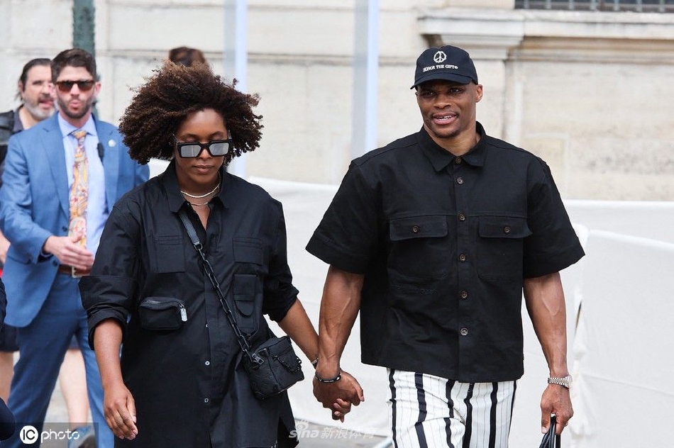 阿森納vsAC米蘭首發(fā)：諾爾高、里奇首秀，哈弗茨先發(fā)，萊奧出戰(zhàn)2025-07-23 18:44足球英超阿森納意甲AC米蘭北京時間07月23日訊 北京時間19:30，季前巡回賽，阿森納vsAC米蘭，賽前