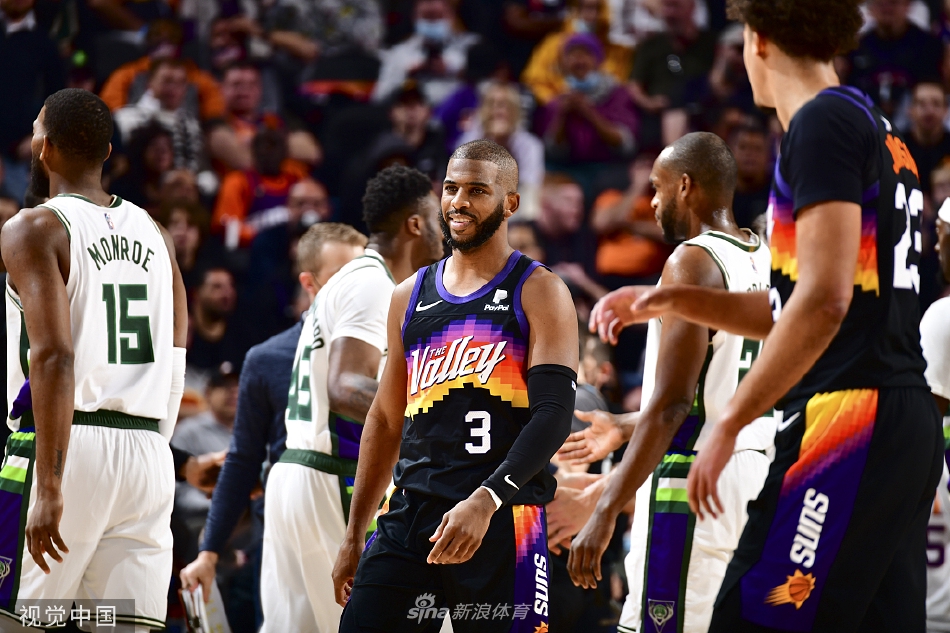 誰都能捅一刀??曼聯(lián)助狼隊結(jié)束43天球荒，本賽季僅1次零封對手