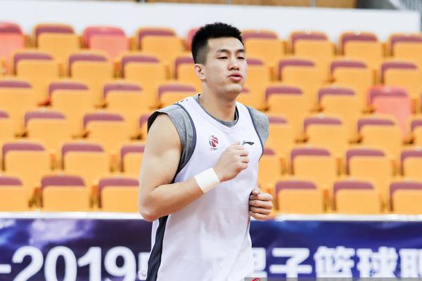 意天空：蘇萊在本輪意甲因右膝受傷被換下，之后將接受進一步檢查