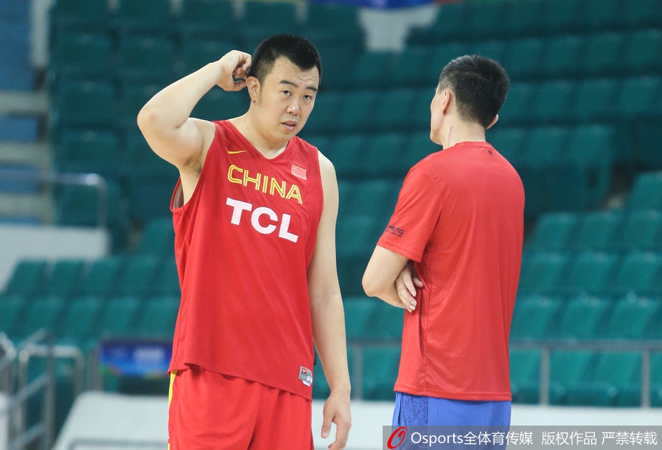 隆戈：若恩昆庫冬窗離隊，米蘭可能引進兩名前鋒