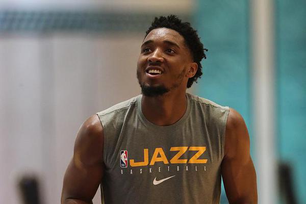 TA：一名英超俱樂部的知名高管因涉嫌性犯罪正在被調查