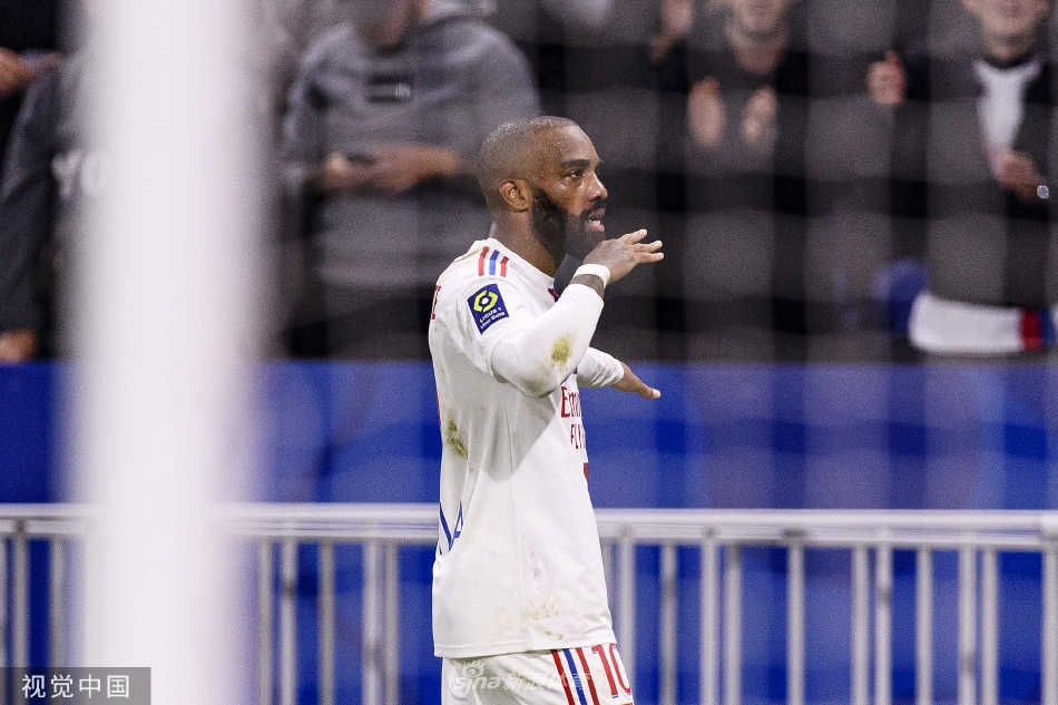 1粒進球1次關鍵傳球，阿德耶米當選多特2