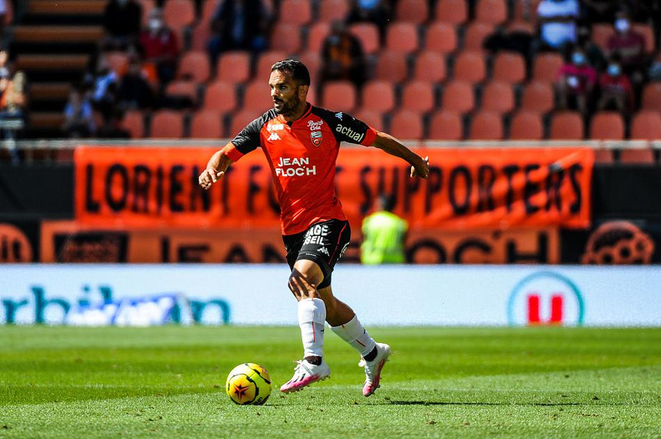 每體：巴薩今日完成本周最后一次訓練，弗里克因私事缺席