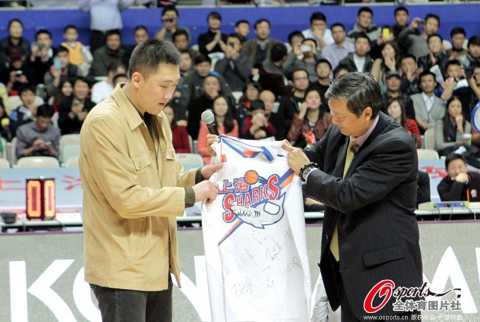 裁判官方解釋昨日庫茲馬爭議動作：吹罰正確，不是二運