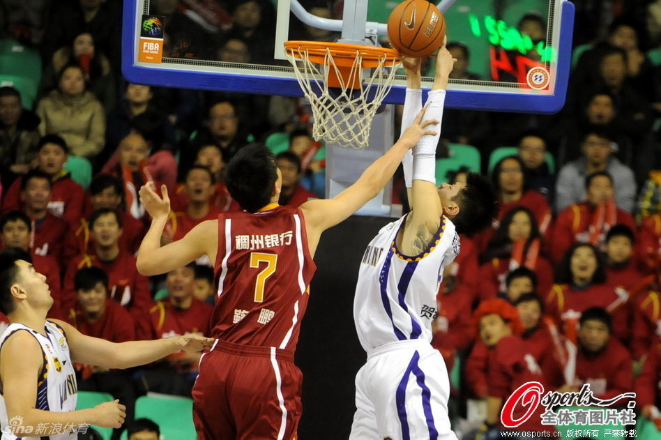 格拉斯納執(zhí)教水晶宮后5戰(zhàn)紅軍3勝1平1負，他上任前水晶宮7年不勝