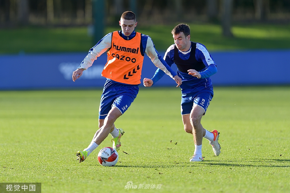 冒充職業(yè)？伊薩克本場1射0正 1過人0成功 7對抗0成功 獲評6分