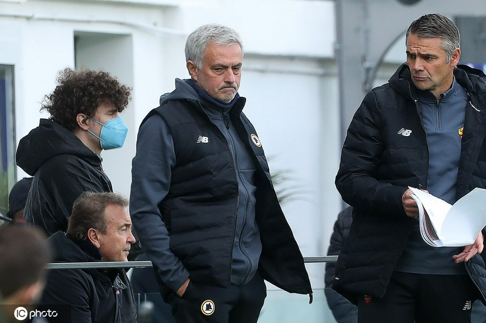 解約金6000萬！BBC：伯恩茅斯希望塞梅尼奧留到明夏 多家豪門關(guān)注