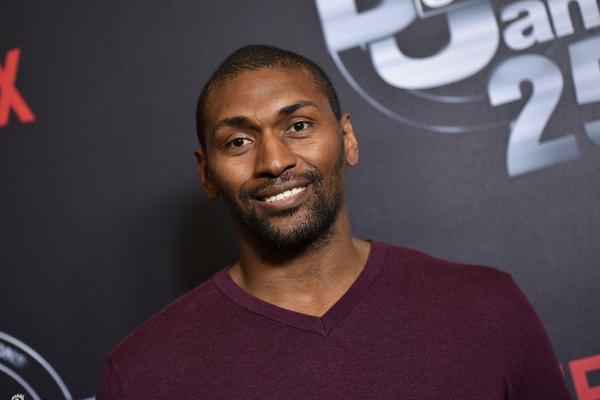 拉莫斯現(xiàn)身伯納烏并祝賀姆巴佩：我早就說過你是No.1