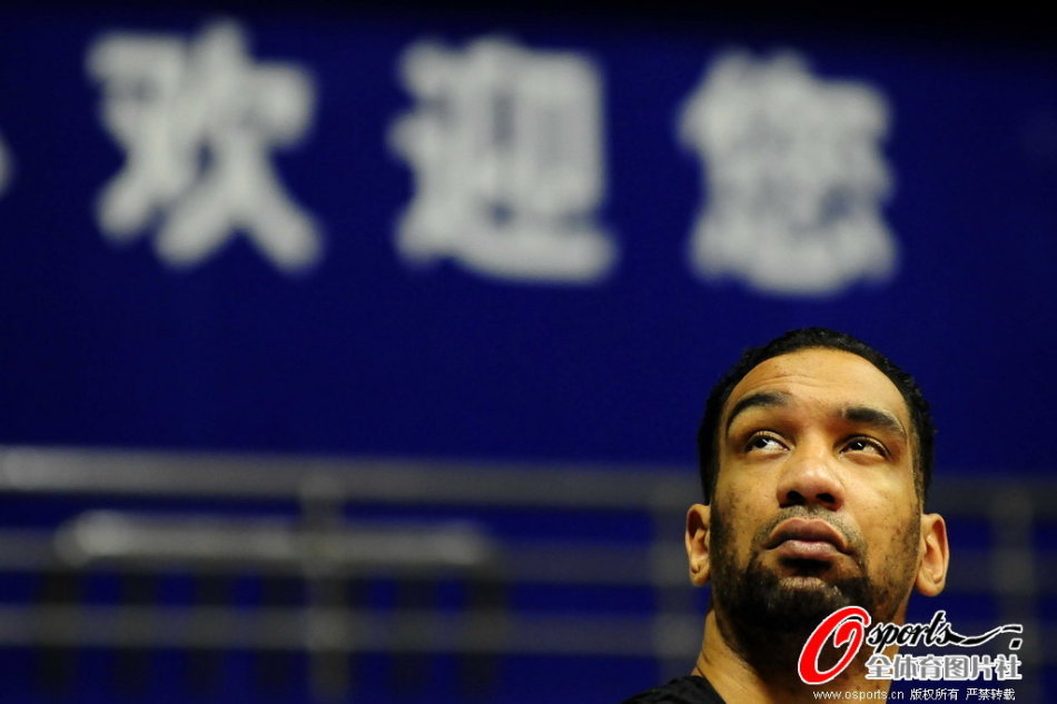 NBA彩經(jīng)：76人擒下灰熊 綠軍輕取爵士 活塞力克湖人 快船擊退國王