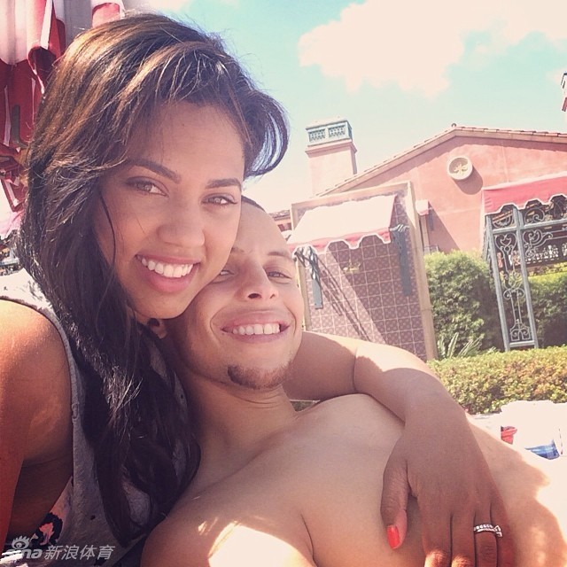 處子球來了！扎巴爾尼細膩端射攻獲巴黎生涯處子球，維蒂尼亞助攻