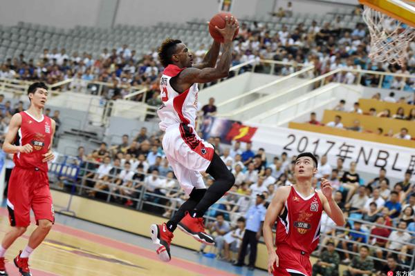 曼聯(lián)女足官宣新援時不慎泄露另一筆交易，球迷：至少保留點懸念啊世界女足資訊站                                                               