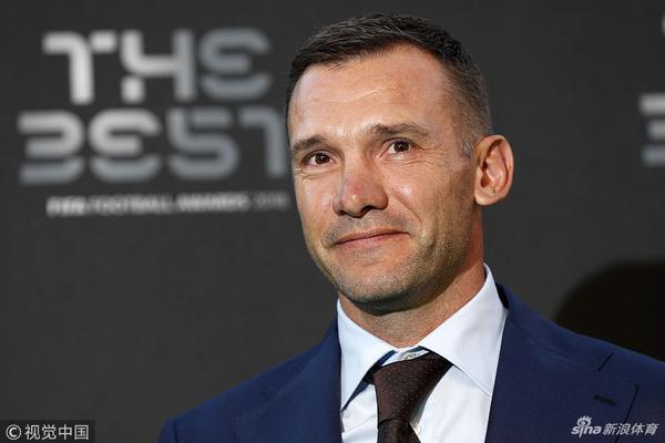 11月13勝2負！活塞主帥：對細節(jié)的極致投入是關鍵 堅持自身打法