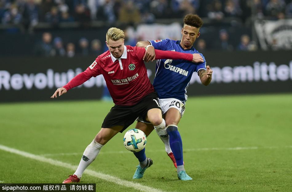 NBA官方：蒙克在對陣灰熊的比賽中假摔 罰款2000刀！