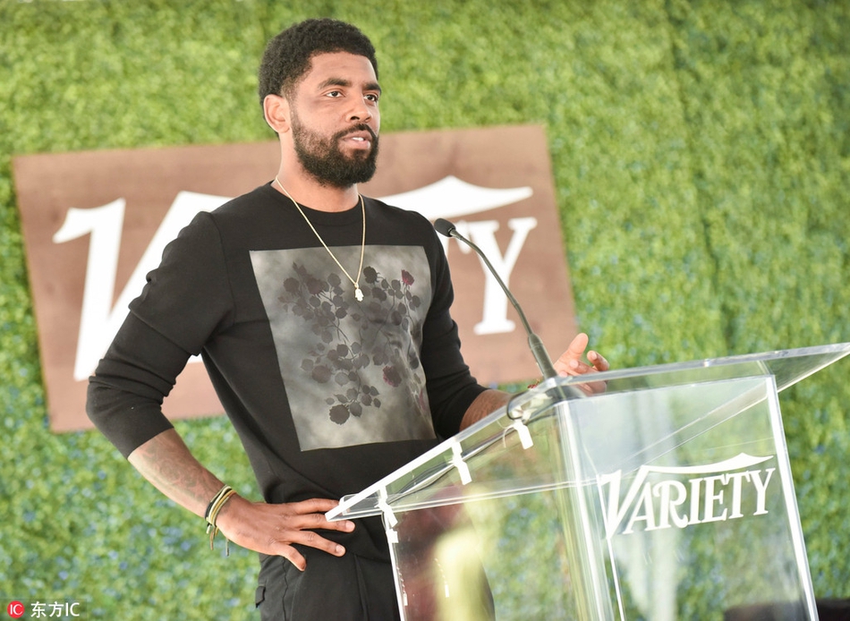 點點關注??亞馬爾開通YouTube賬號，并且發(fā)布首個視頻