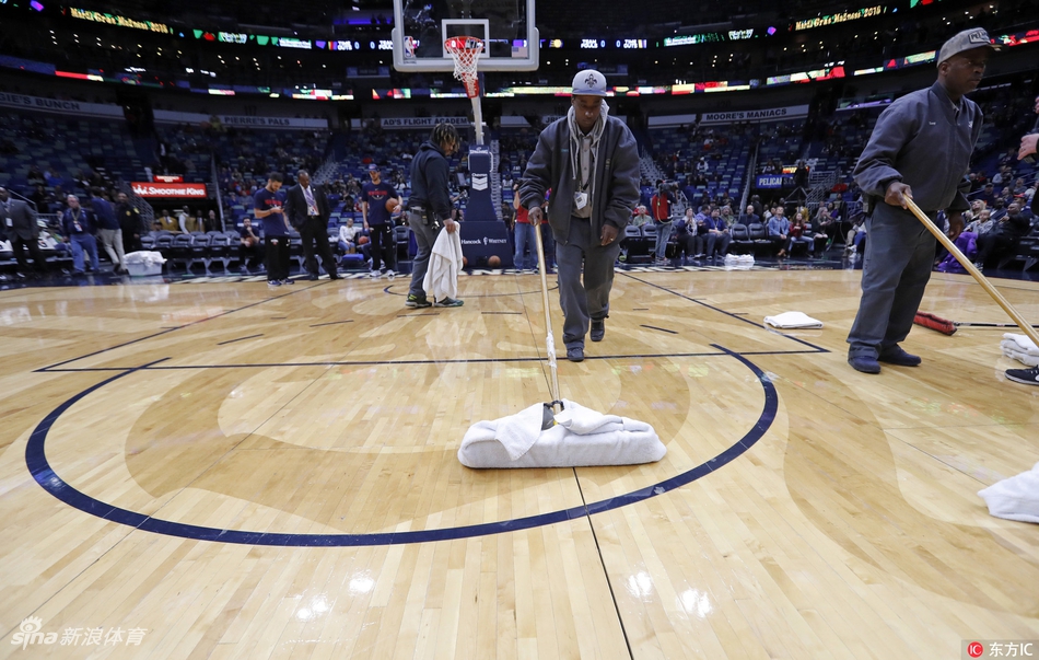 想啥呢？弗拉門戈官宣主帥續(xù)約鬧烏龍，加上馬競中場卡爾多索照片