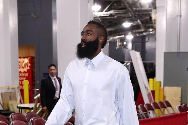 火藥味！追夢霍蘭德對抗后發(fā)生口角，隨后被隊友拉開