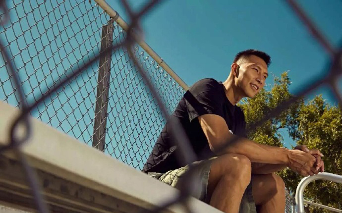 拉莫斯現(xiàn)身伯納烏并祝賀姆巴佩：我早就說過你是No.1