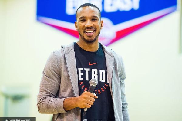 本已首進世界杯??佛得角遭逆天誤判絕殺被吹，外網(wǎng)球迷直接炸鍋