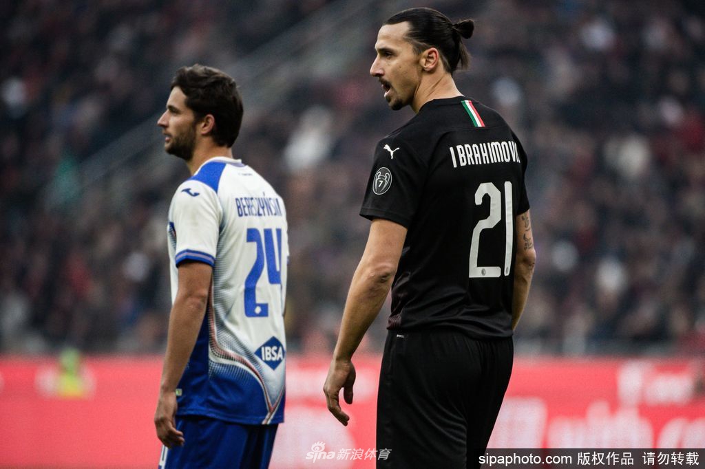 亞馬爾：我早睡為了半夜醒來吃餅干，因為半夜起床所以沒法談戀愛Harris                                                                