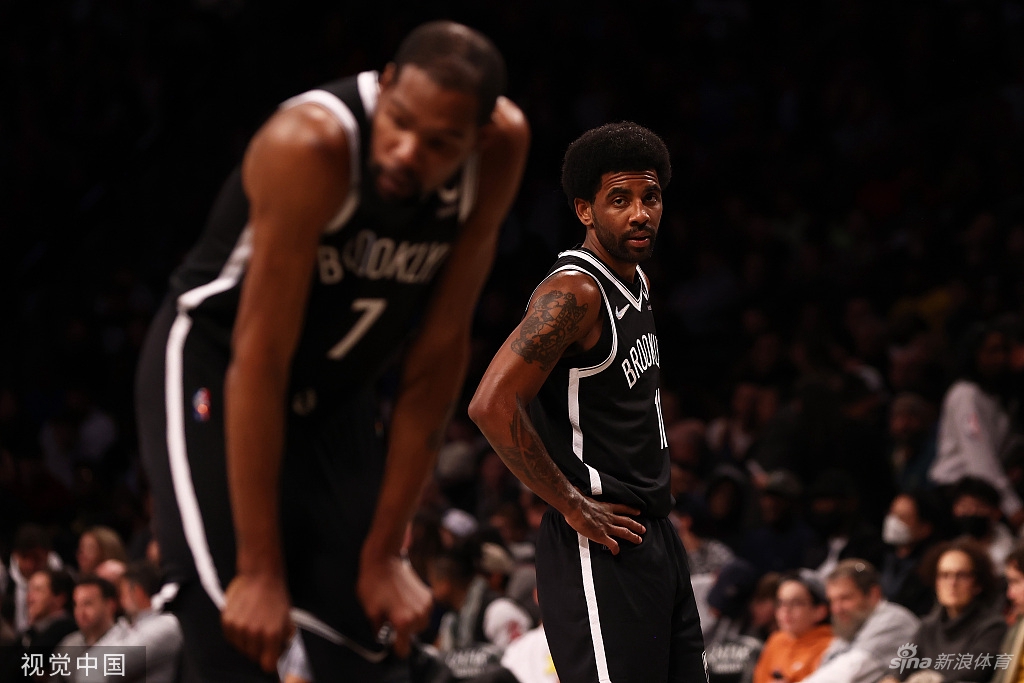 B費在英超已經(jīng)打進65球，葡萄牙球員中僅次于C羅的105球