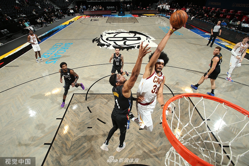 13球，伊爾迪茲21歲前意甲進球數(shù)并列尤文隊史第七位