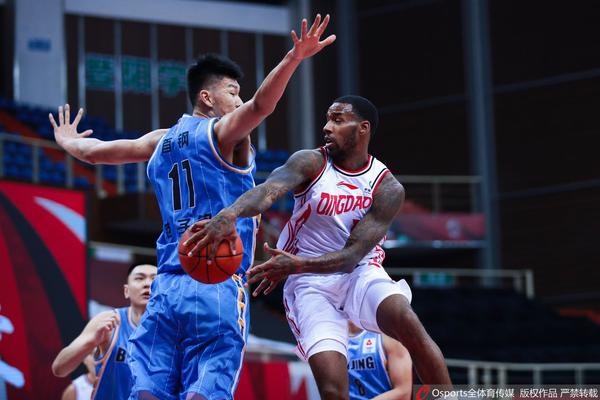 阿利松：原以為氣氛會變奇怪但沒有 薩拉赫清楚缺席是自己導(dǎo)致的