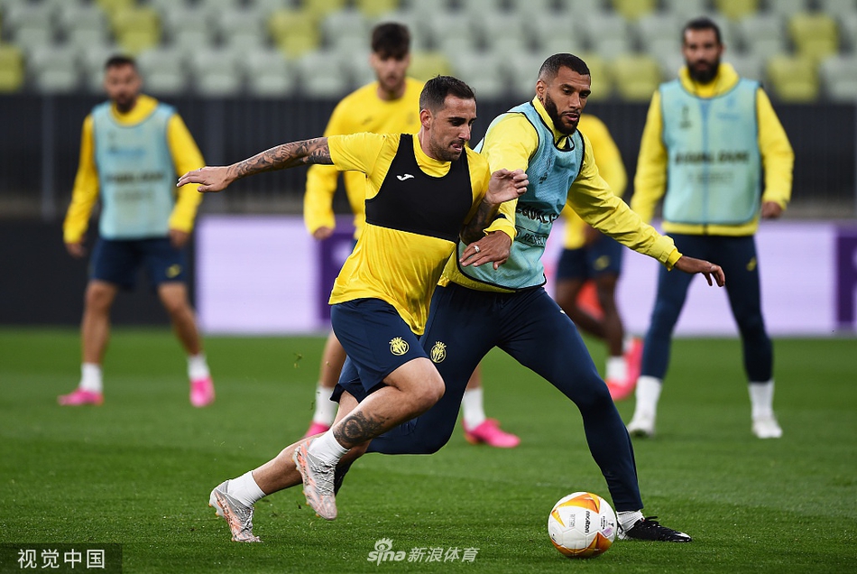 格拉斯納執(zhí)教水晶宮后5戰(zhàn)紅軍3勝1平1負，他上任前水晶宮7年不勝冰糖燉雪梨