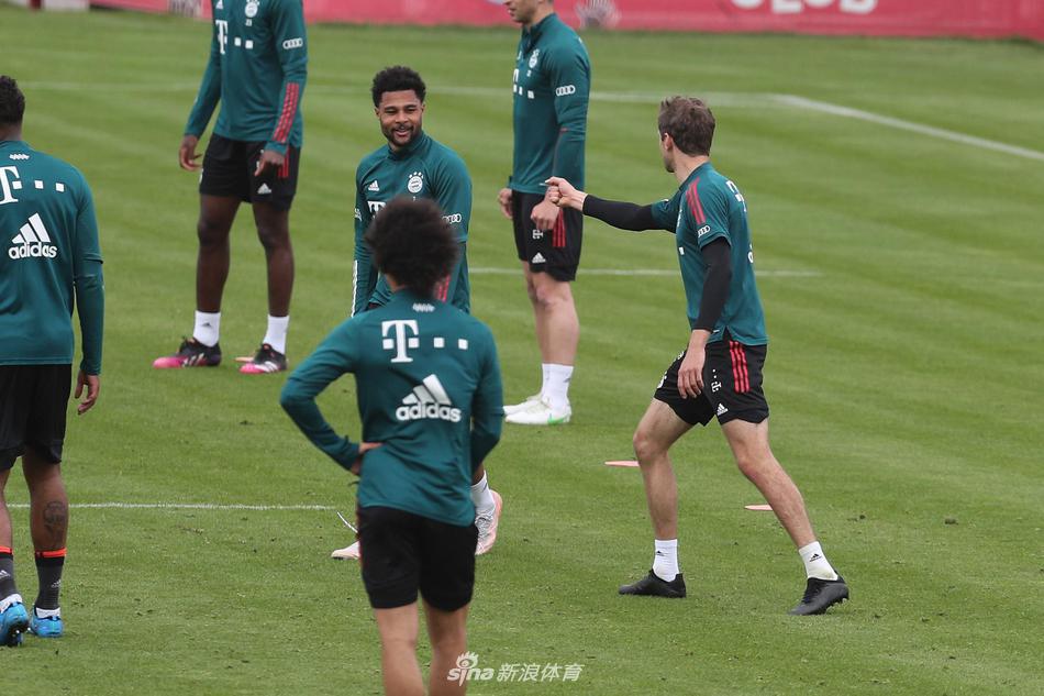 ESPN：皇馬冬窗無更多計劃，帕斯、切瑪、拉蒙有望明年重返球隊