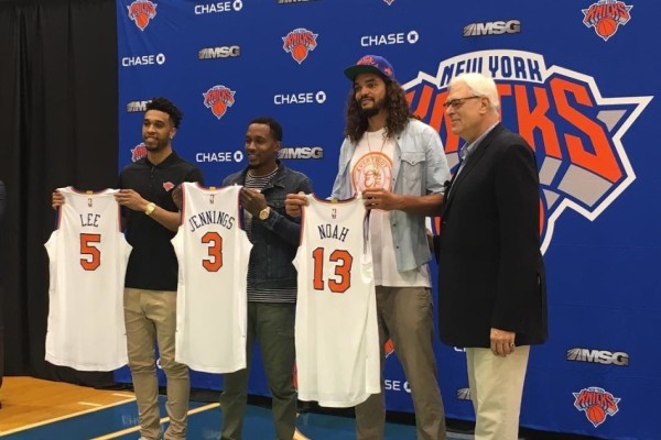 ??法國巨棍！戈貝爾抓下生涯第1萬個籃板！現(xiàn)役第5人！