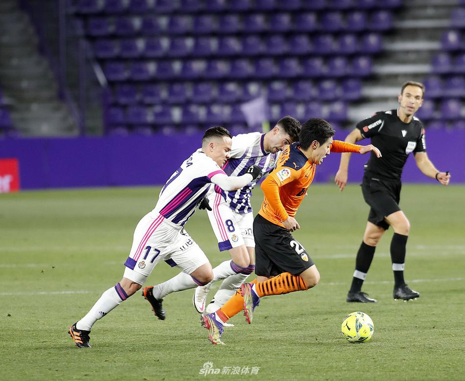 2025年10月8日 14:20:09懂球帝                 前意大利隊長卡納瓦羅已正式出任烏茲別克斯坦國家隊主教練，據(jù)《羅馬體育報》報道，他也因此成為全球收入排名第四的國家隊主帥。消