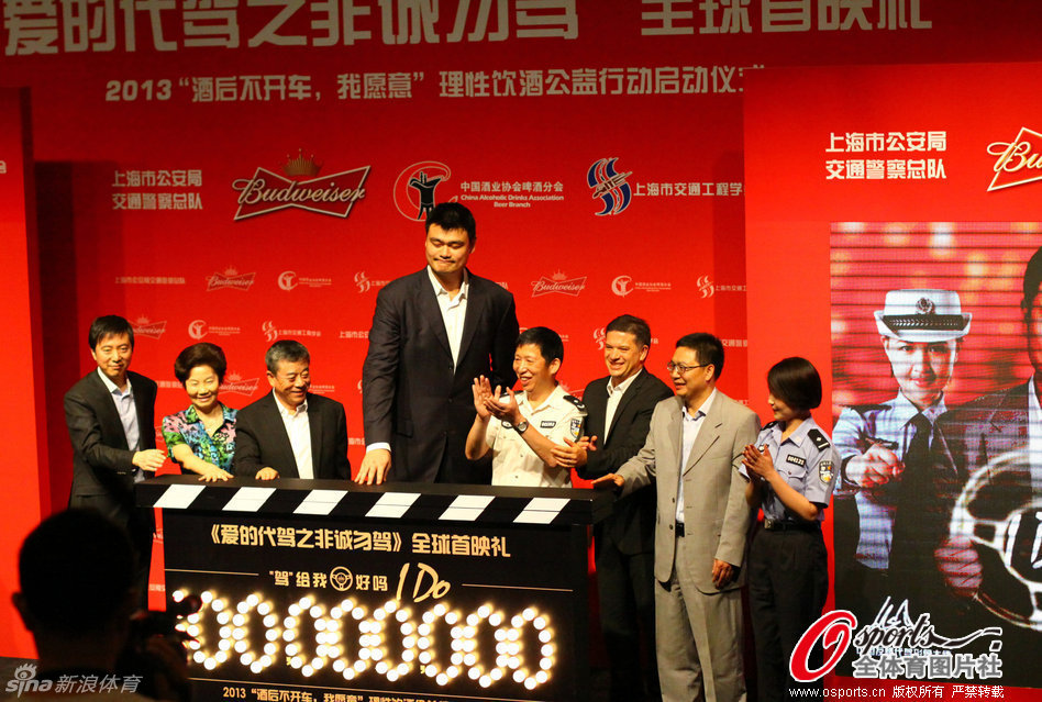 孔蒂：很高興用獎杯慶祝圣誕節(jié)，只有贏家才會被記住沒人關注亞軍