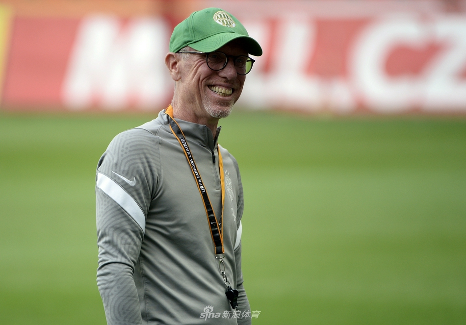 埃梅里：不認為我們能奪冠，阿森納是冠軍熱門，我們目標是爭歐戰(zhàn)