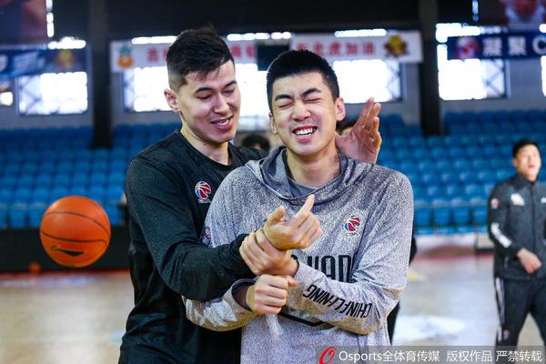 東體談中方教練加入中國女足團隊：更易溝通，技戰(zhàn)術也能帶來補充