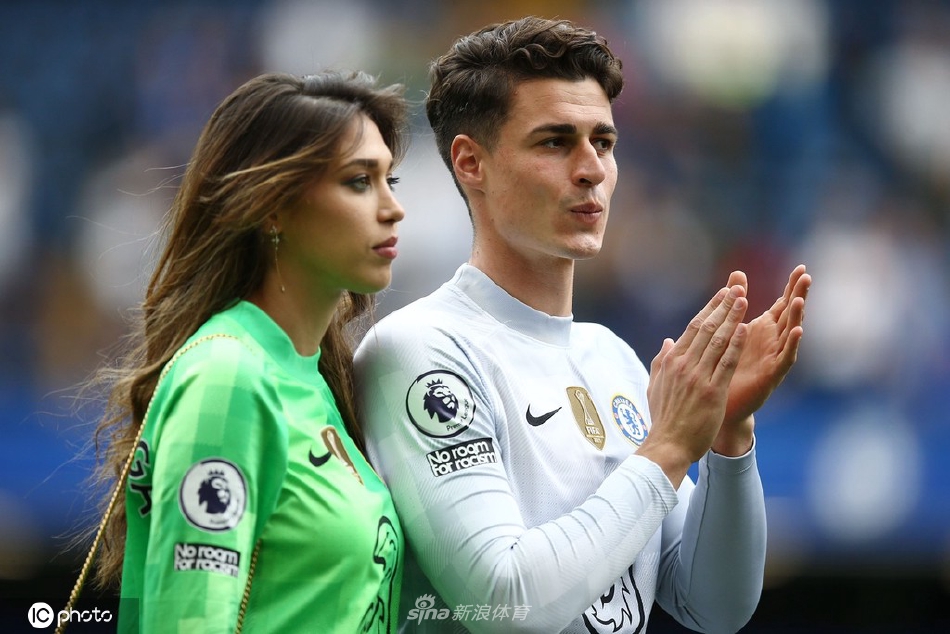 帶刀后衛(wèi)！巴黎再度通過角球配合破門，貝拉爾多頭球得手