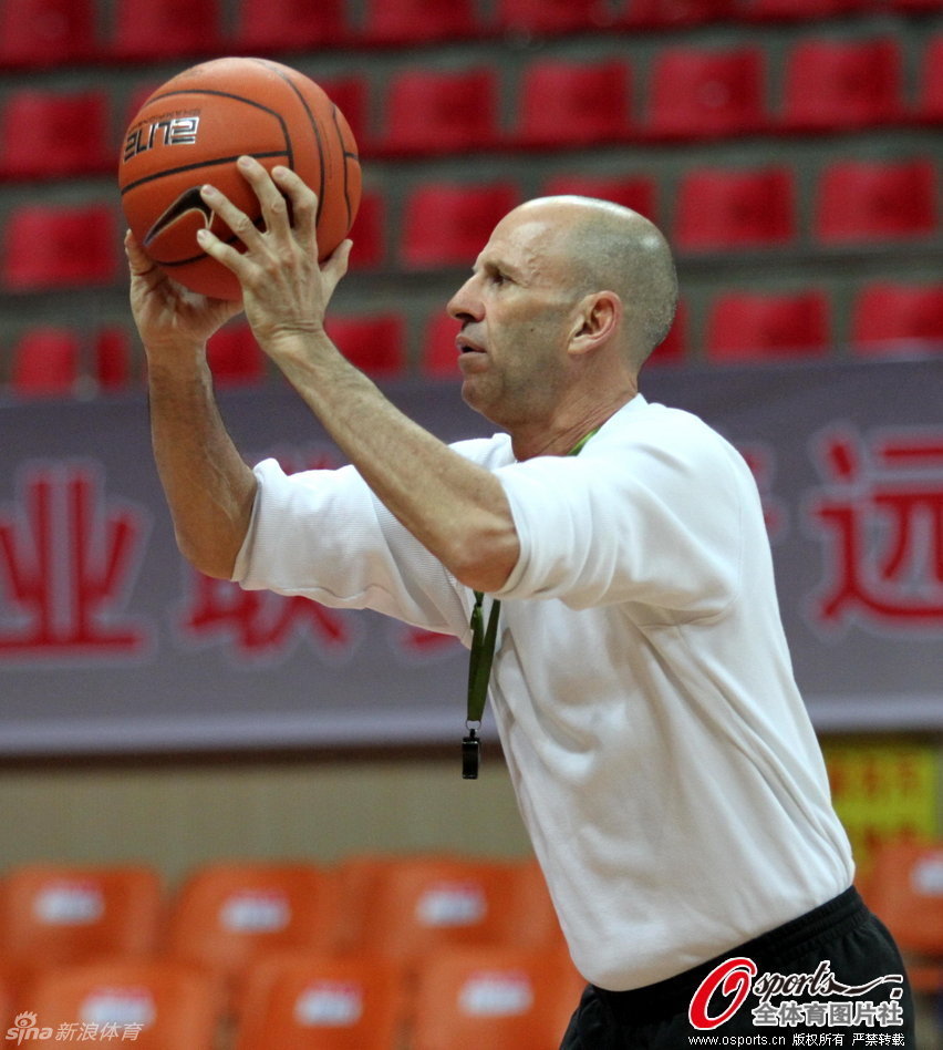 與杜蘭互換東家？RMC：阿斯頓維拉有意巴黎攻擊手阿森西奧