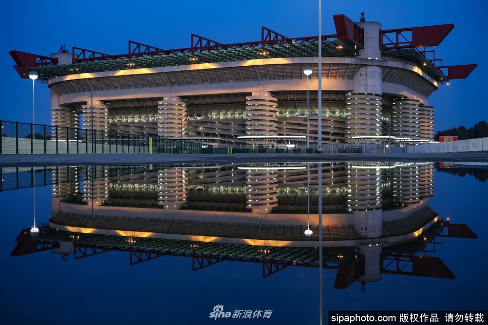 [流言板]ESPN：科比最后幾賽季招募韋德、阿德和考辛斯進行最后沖刺