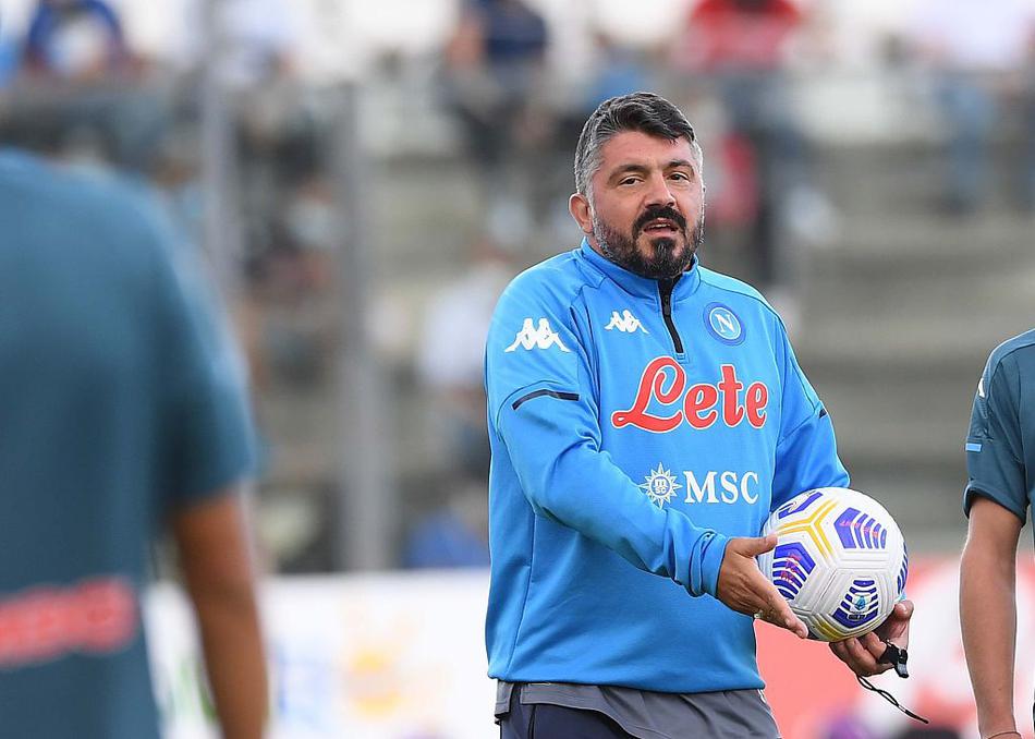 馬卡報：備戰(zhàn)曼城，雷耶斯的兒子被調(diào)入皇馬一隊參加訓(xùn)練