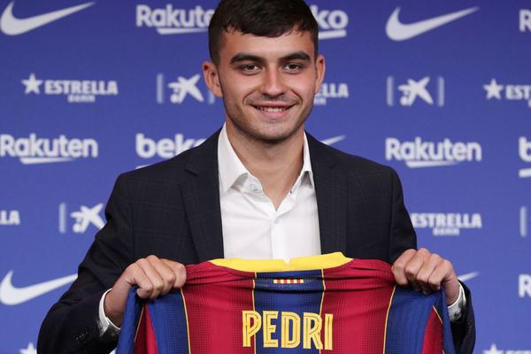 埃梅里：夢想是免費的，最大的夢想是奪得歐冠冠軍11區(qū)電臺                                                                2025-12-