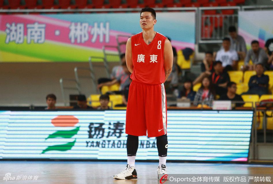 3次判罰不利于火箭！解說：NBA承認我火被黑了 如果道歉有用的話