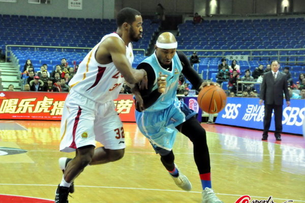 馬里被絕平主帥炮轟FIFA：大賽前幾天還讓球員踢聯(lián)賽，結(jié)果傷了倆