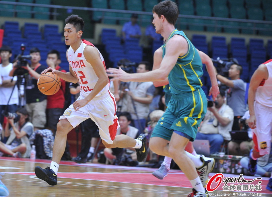 直播吧1月14日訊 今天上午9點，雄鹿將對陣森林狼。賽前，主帥里弗斯在接受采訪時表示，他將試圖在本場比賽里把字母哥傷病管理）的出場時間限制在30-31分鐘左右。本賽季，字母哥出戰(zhàn)25場，場均29.2分