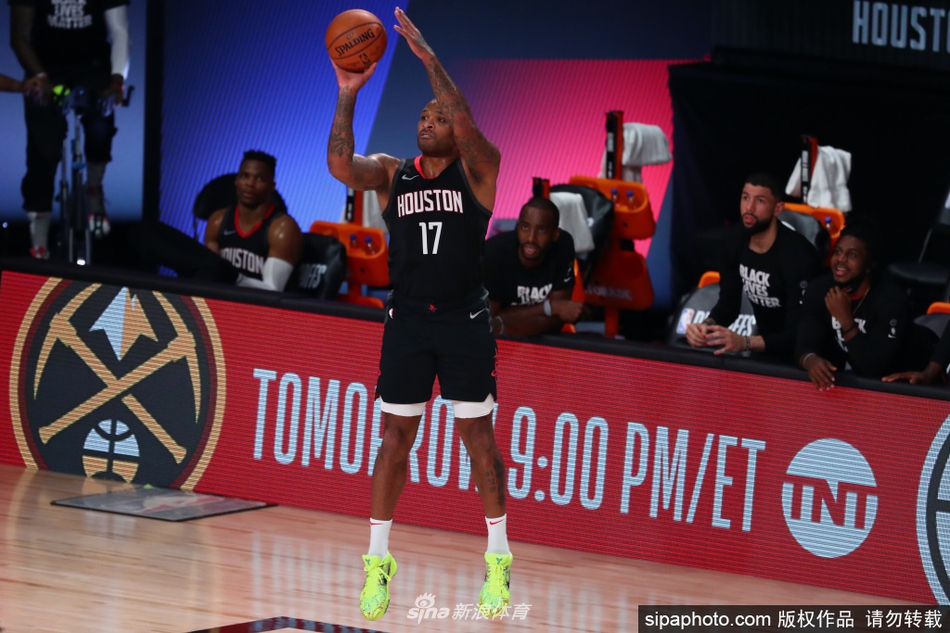 德羅西：年輕時和齊沃當隊友總有很多話說，我為他的成功感到高興