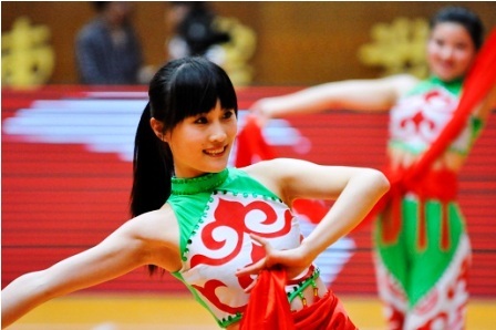 每體：巴薩今日完成本周最后一次訓練，弗里克因私事缺席